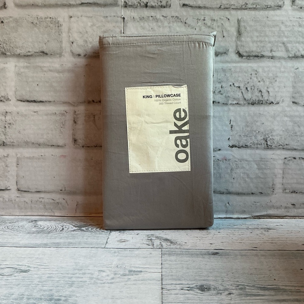 Oake 2Pc King Size 300-Thread Count Organic Cotton Pillowcase Set